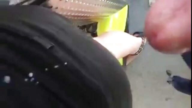 HD :  Smukke damer har lyst til at slikke fisse lige nu Gratis porno film 